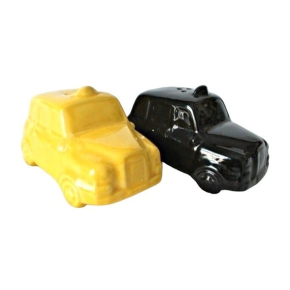 Figural Taxi Cab Salt Pepper Shakers - Black Yellow - Kitschy Kitchen Decor - Picture 1 of 5